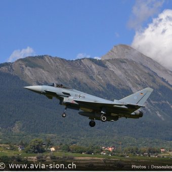 Breitling SION Airshow 2011 018