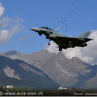 Breitling SION Airshow 2011 010b