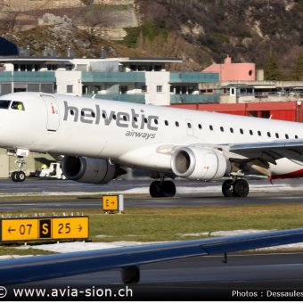 Embraer Helvetic airwais 2019 - 272