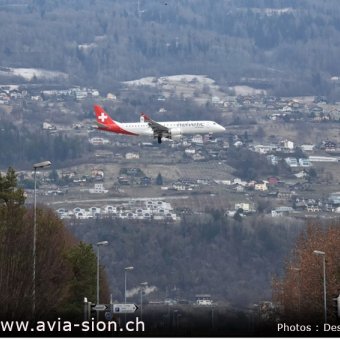 Embraer Helvetic airwais 2019 - 029