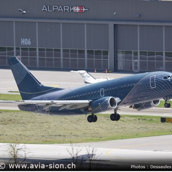 Boeing 737-522 13.08.2026 - 18