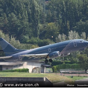 Boeing 737-522 13.08.2026 - 21