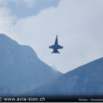 FA18 Display - 032