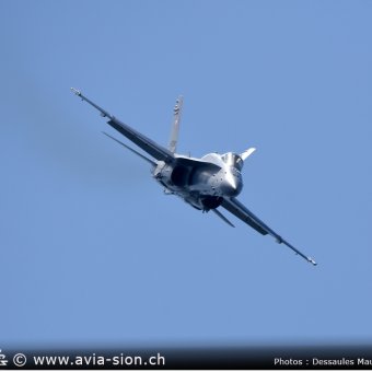 FA18 Display - 062