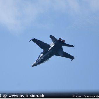 FA18 Display - 206